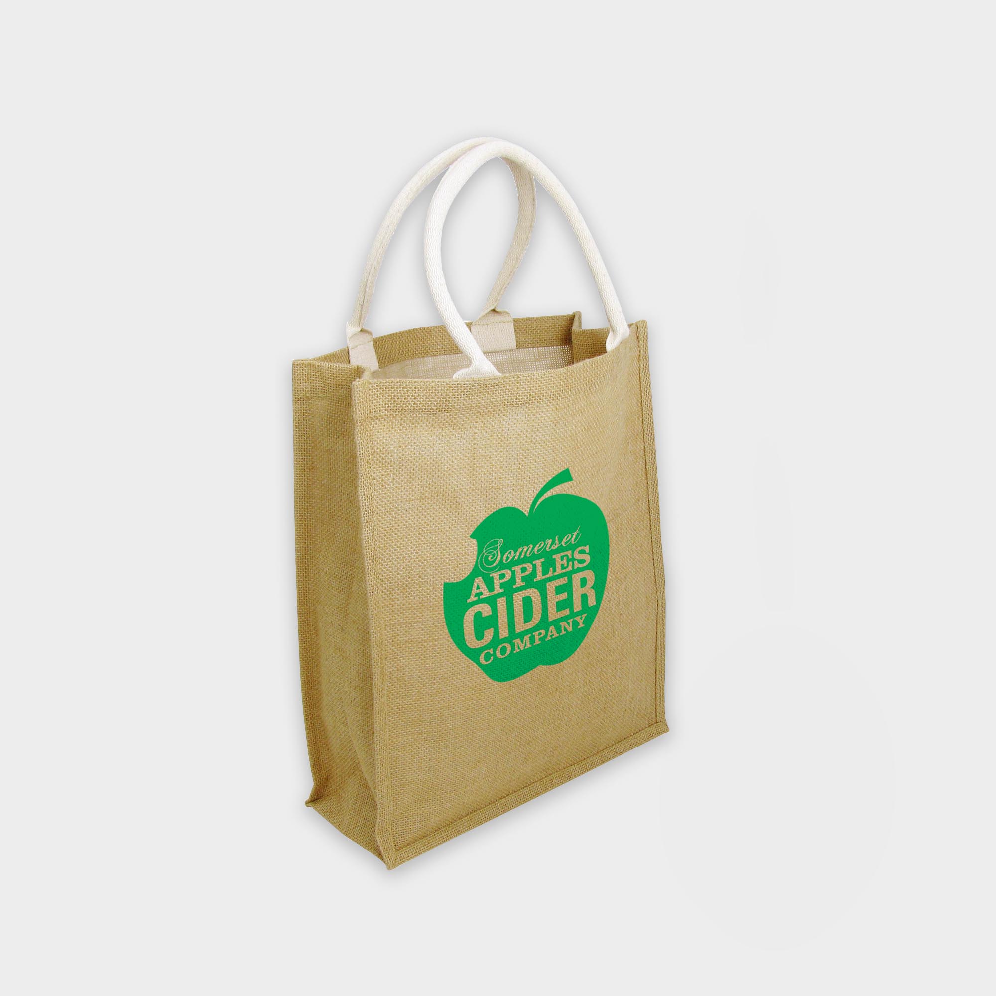 Die Green & Good Tasche aus Jute mit gewebten Baumwoll-Henkeln. Die Tasche ist innen mit abwischbarem Kunststoff ausgekleidet