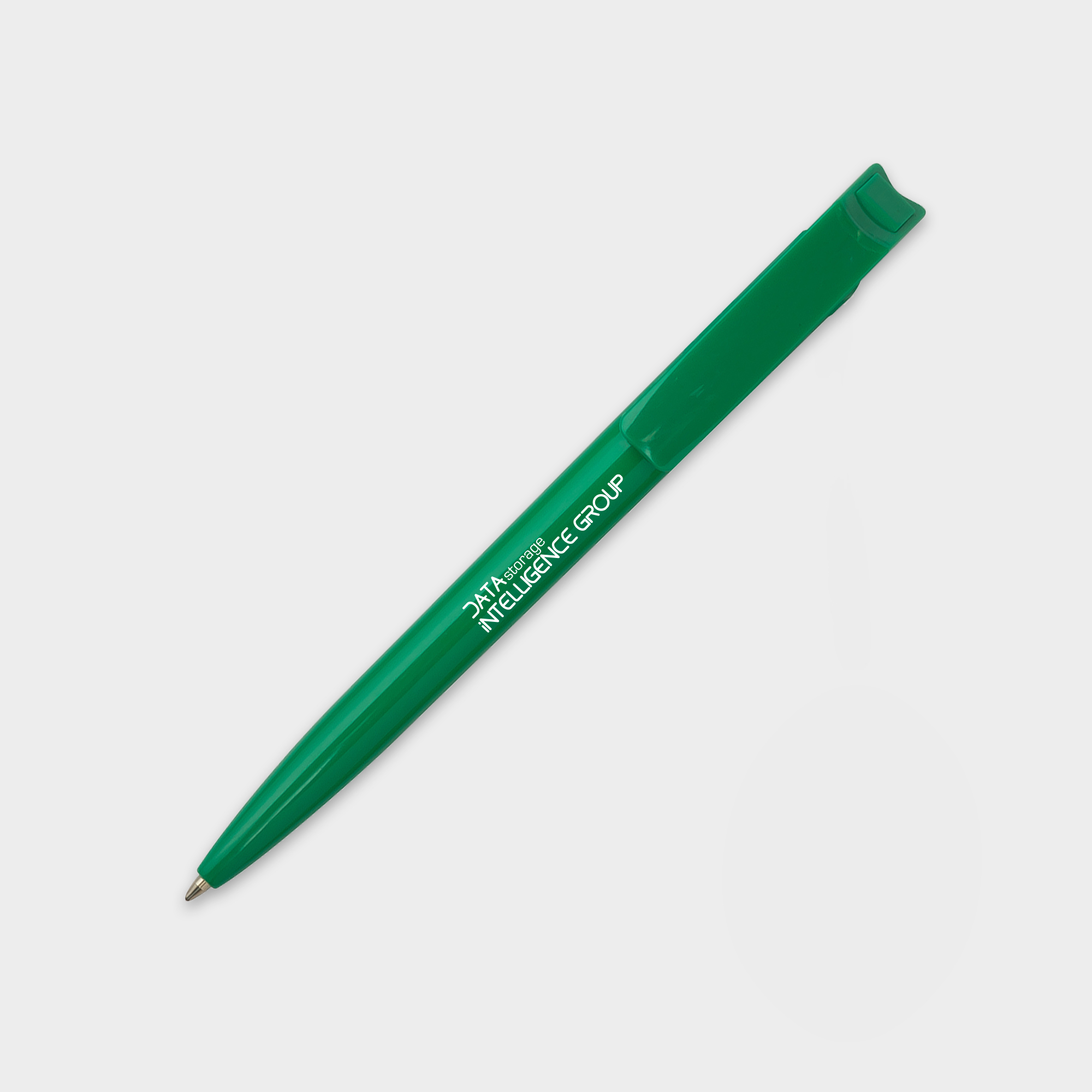 The Green & Good Litani Pen. An eco-friendly and high-quality pen made from recycled plastic bottles (rPET) with black ink refills and a solid colour body. Made in the EU and available in a variety of colours. Green