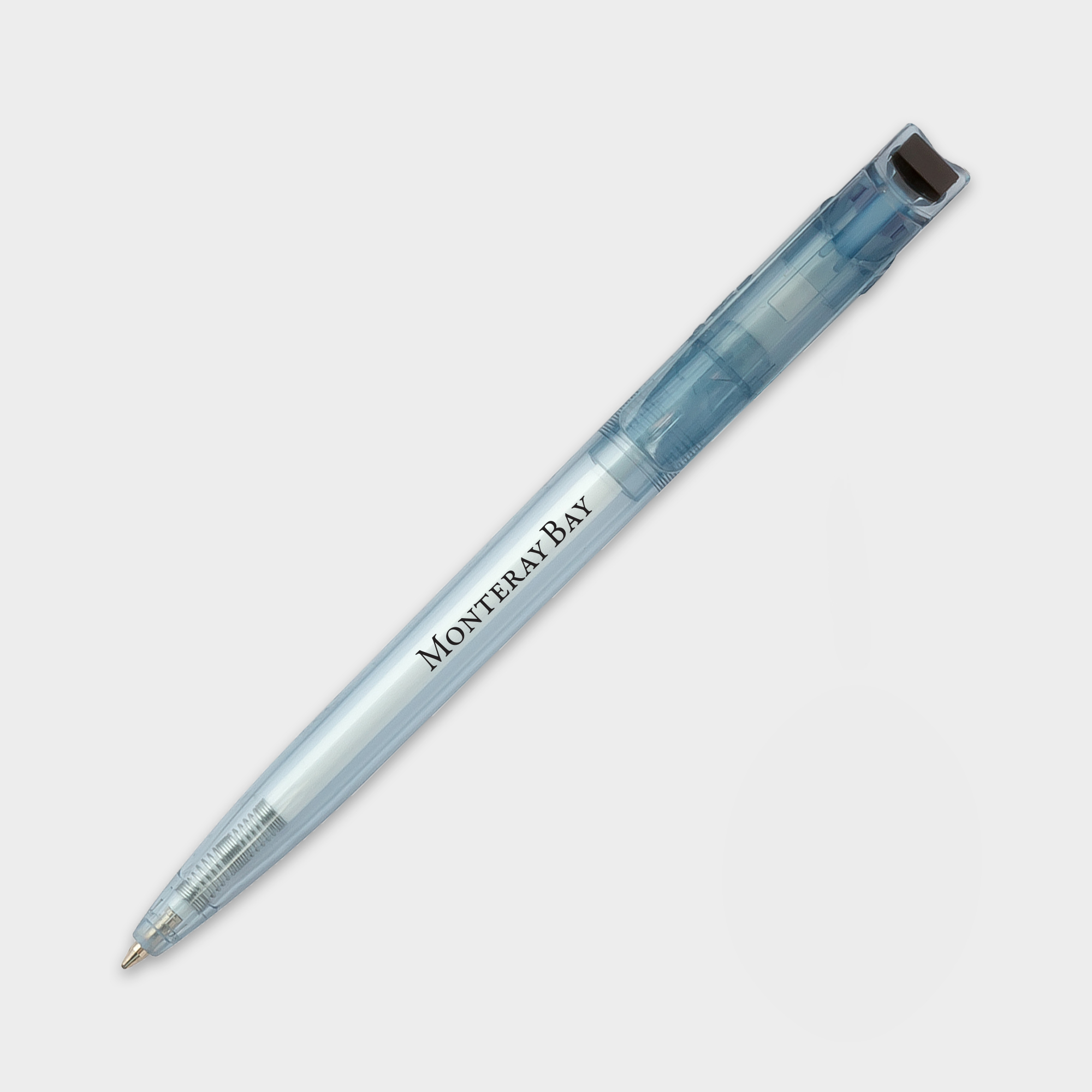The Green & Good Litani Pen. An eco-friendly and high-quality pen made from recycled plastic bottles (rPET) with black ink refills and a light blue body with coloured tip. Made in the EU and available with a variety of different tip colours. Black