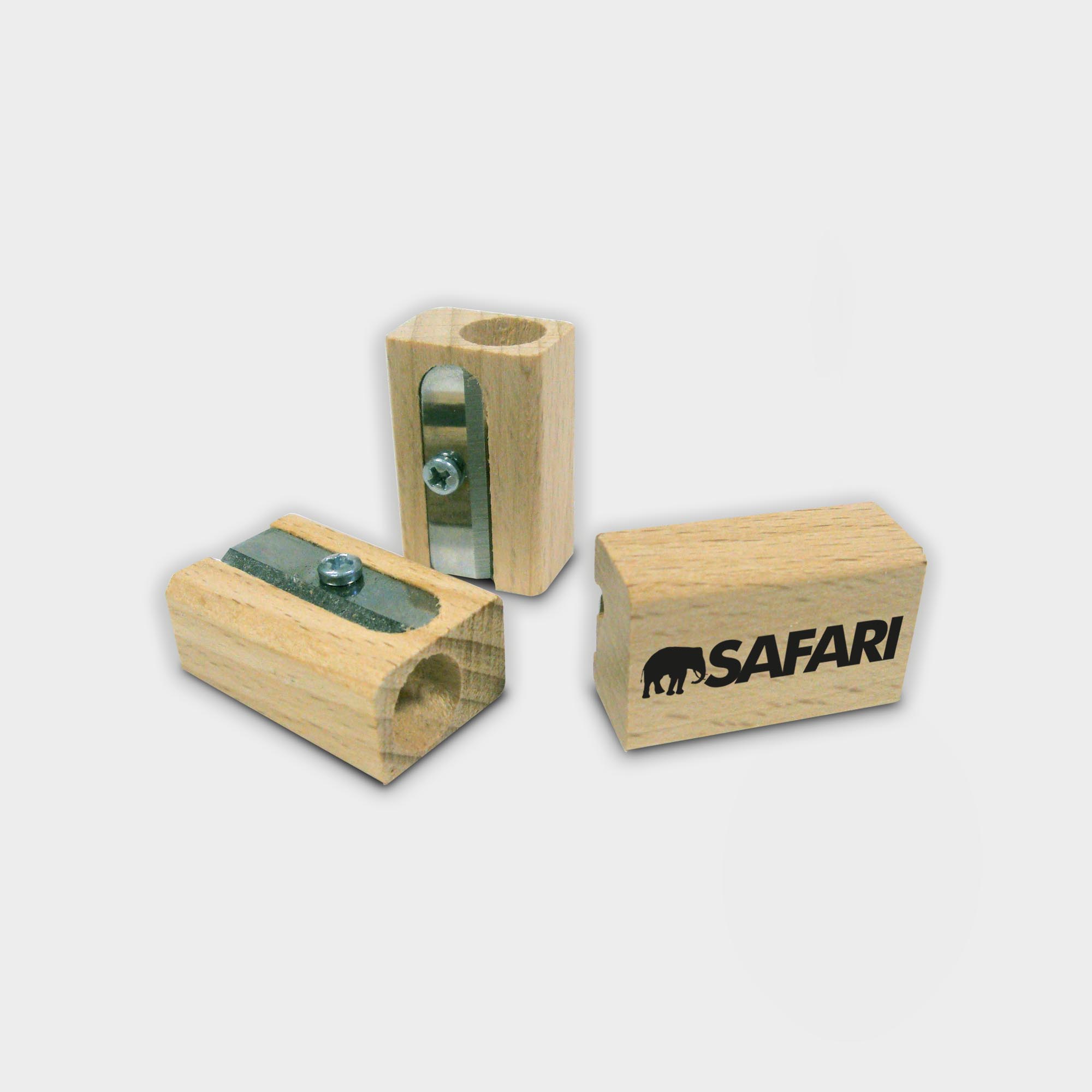The Green & Good Single Pencil Sharpener is made from sustainable wood. Comes with a high-quality blade for long-lasting sharpening. Made in Germany from sustainable beech wood.