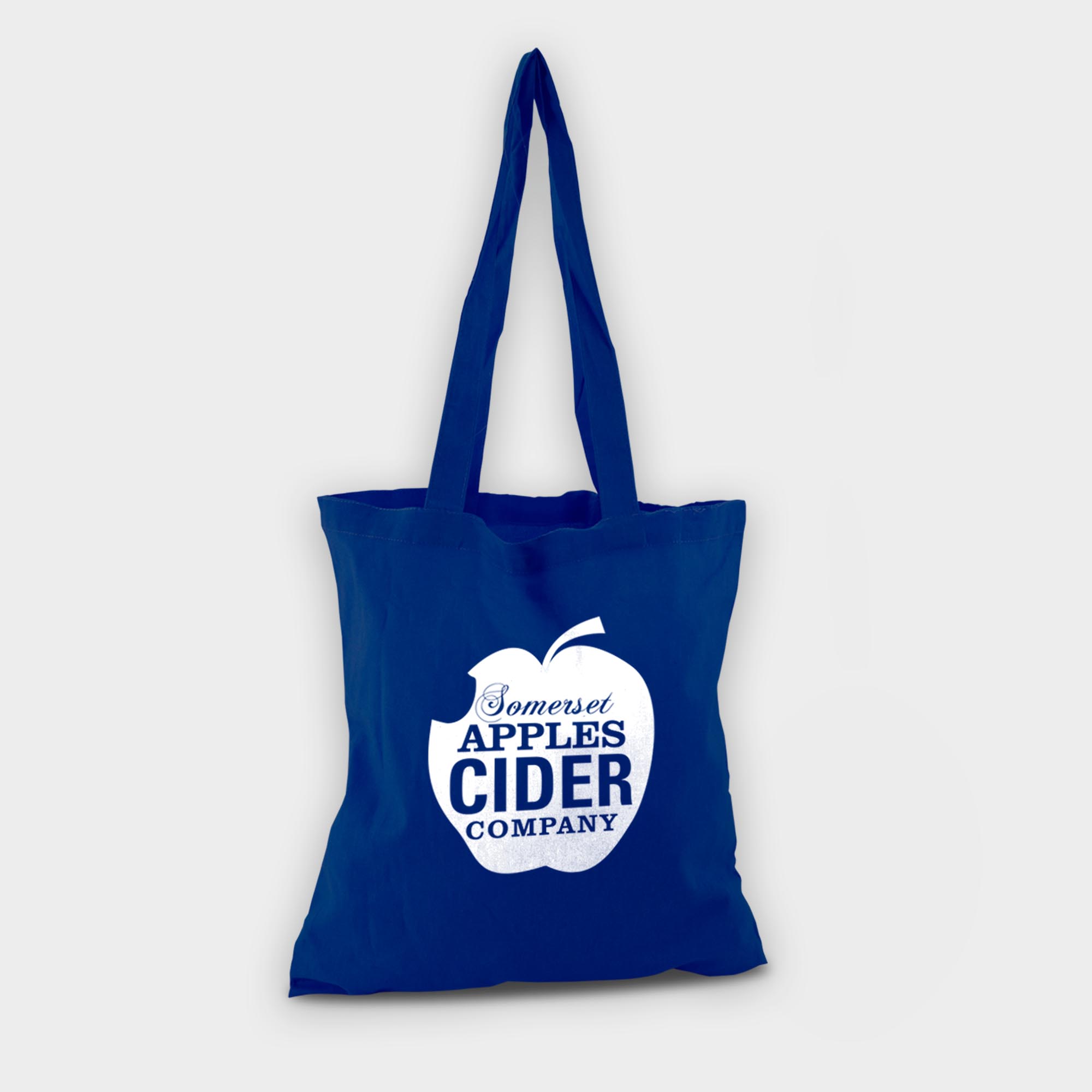 The Green & Good Brixton Shopper made from AZO-free dyed sustainable cotton. It is made from natural 120gsm cotton and has been dyed AZO-free dyes that are substantially better for you and for the environment. Available in a variety of popular colours. Oekotex 100 Standard. Blue