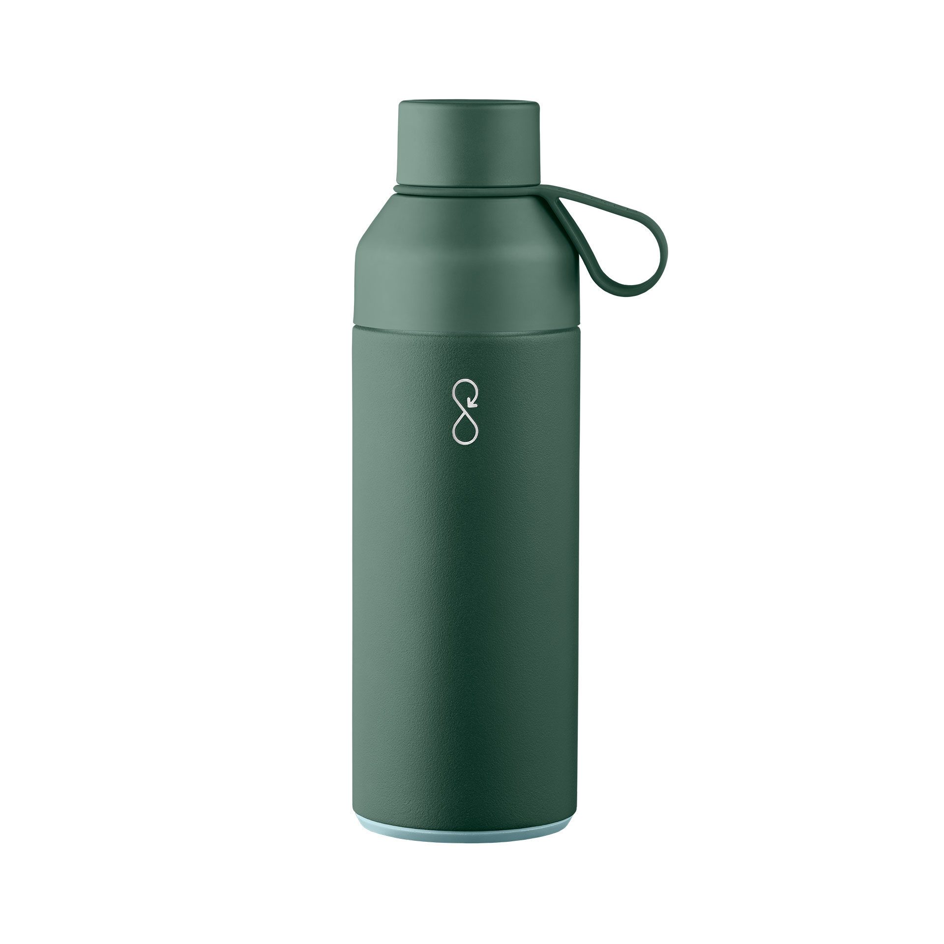 The Ocean Bottle is made from part recycled plastic and stainless steel. Each bottle funds the collection of 11.4kg of plastic, equivalent to 1000 plastic bottles. Plastic Bank ensures that the plastic waste is collected by locals living in coastal communities, mostly in Asia. This bottle is vacuum thermos insulated, this means it keeps cold drinks cold and hot drinks hot. It comes with an easy carry silicone loop, double opening for easy drink and a clean drinking cup. Dishwasher safe. 500ml capacity. Green