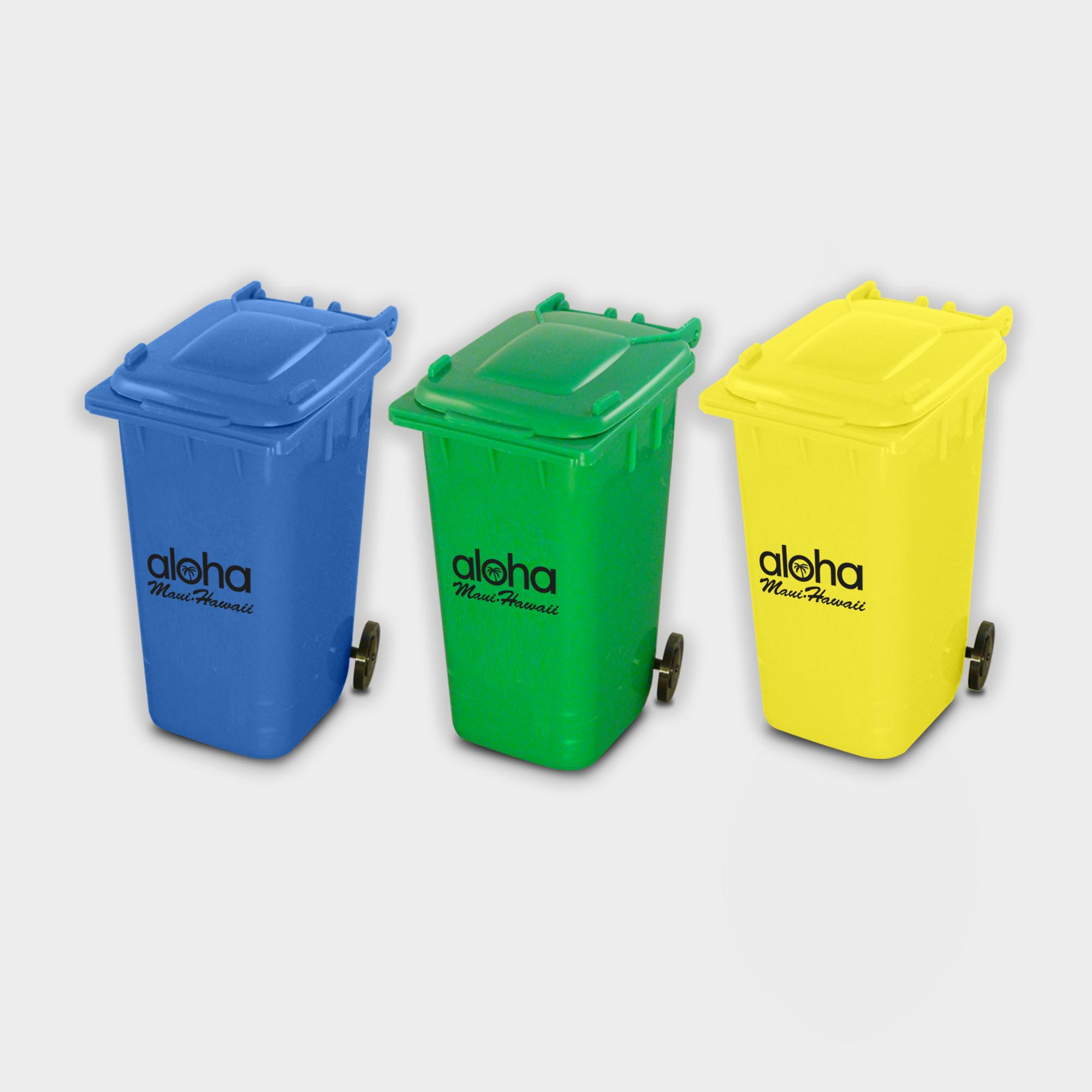 The Green & Good Recycled Plastic Wheelie Bin Pen Pot is made in the EU from recycled Polypropylene. An eco-friendly way to declutter your desk.